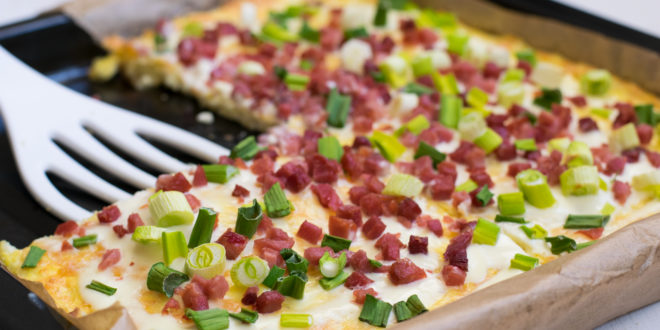 Low Carb Flammkuchen