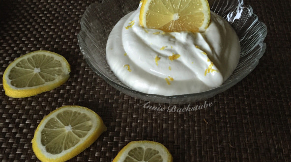 Low Carb Käsesahne-Creme