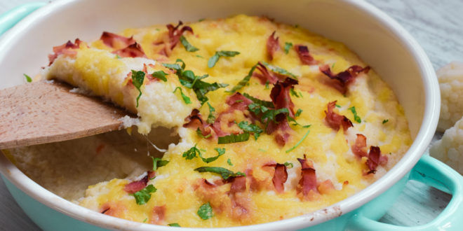 Low Carb Blumenkohl-Käse-Auflauf