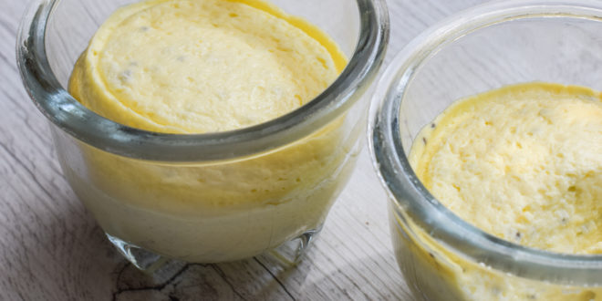 Low Carb Cheesecakes aus dem Glas