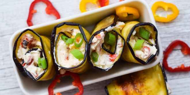 Low Carb Antipasti-Auberginen-Röllchen