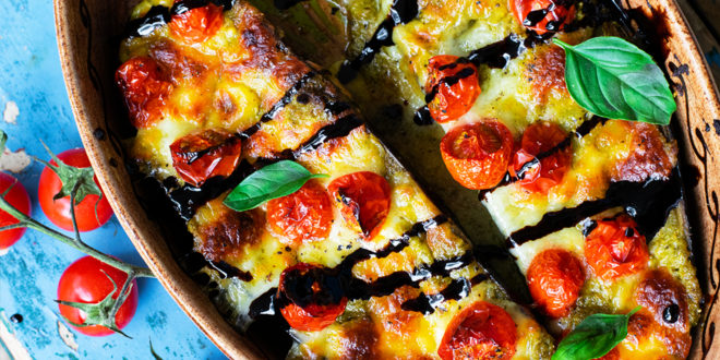 Low Carb Auberginen Caprese Schiffchen