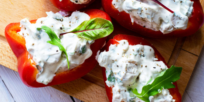 Cremige Low Carb Paprika Hähnchen Schnittchen